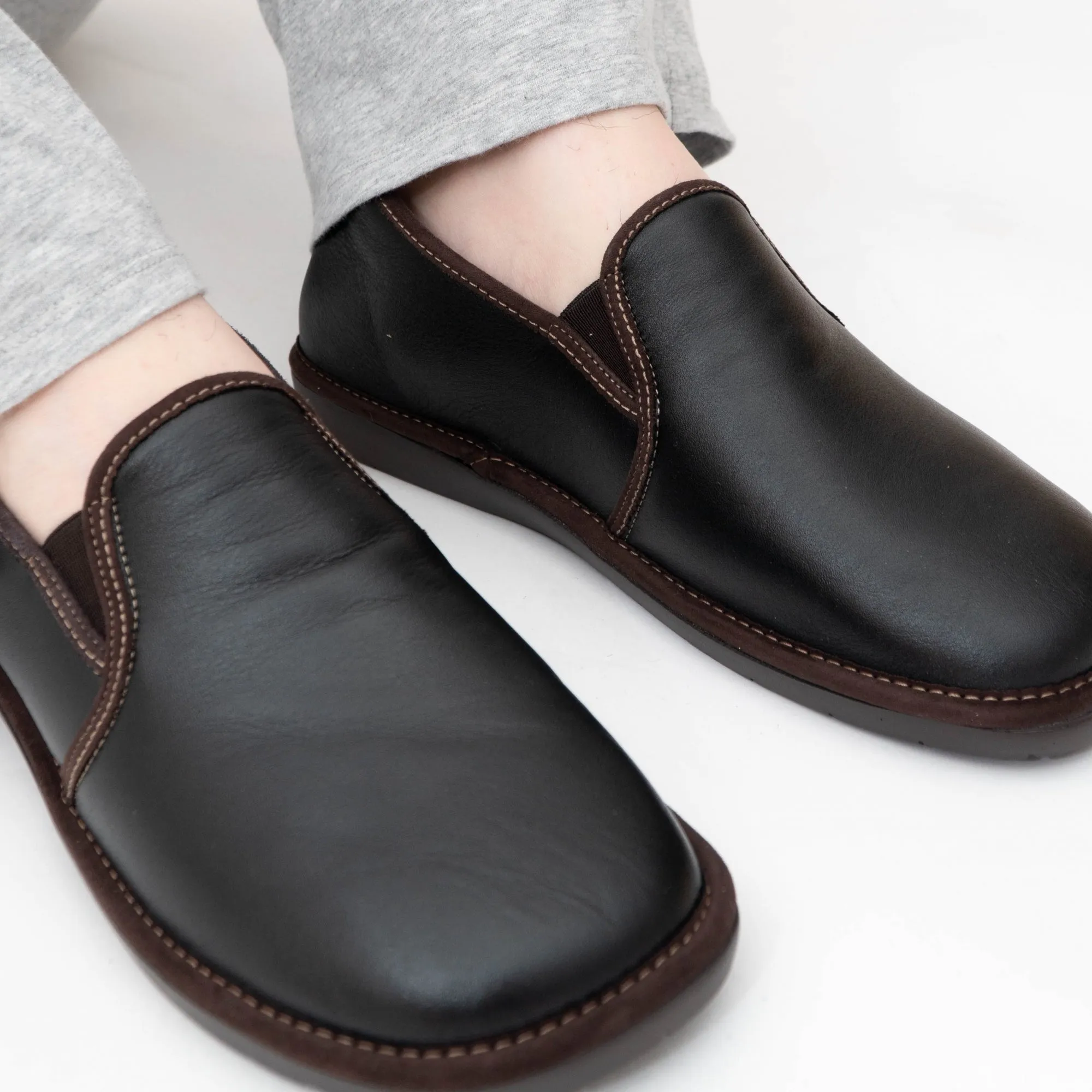 668 (DUBLIN) Mens Leather Full Slippers Black