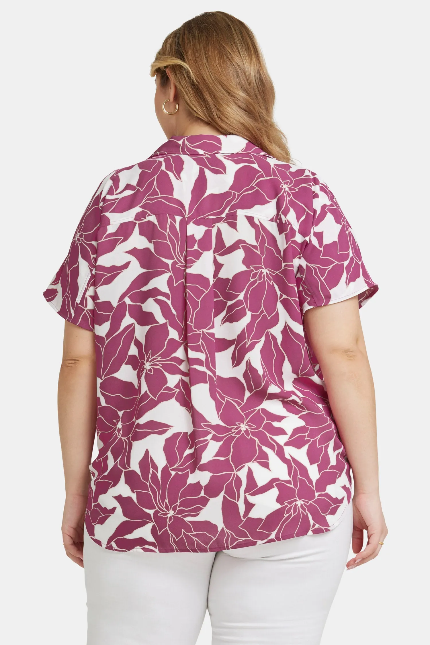 Becky Short Sleeved Blouse In Plus Size - Adonia