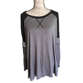 Bloomchic Gray Black Long Sleeve Shirt Plus Size 18/20