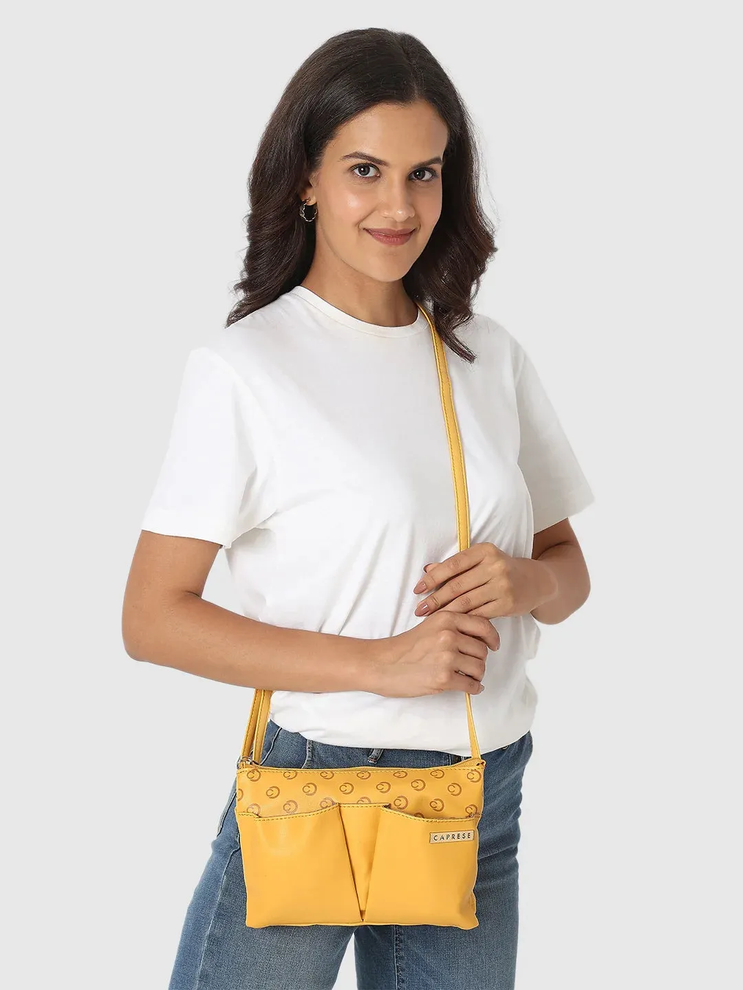 Caprese Freya Sling Large (E) Yellow