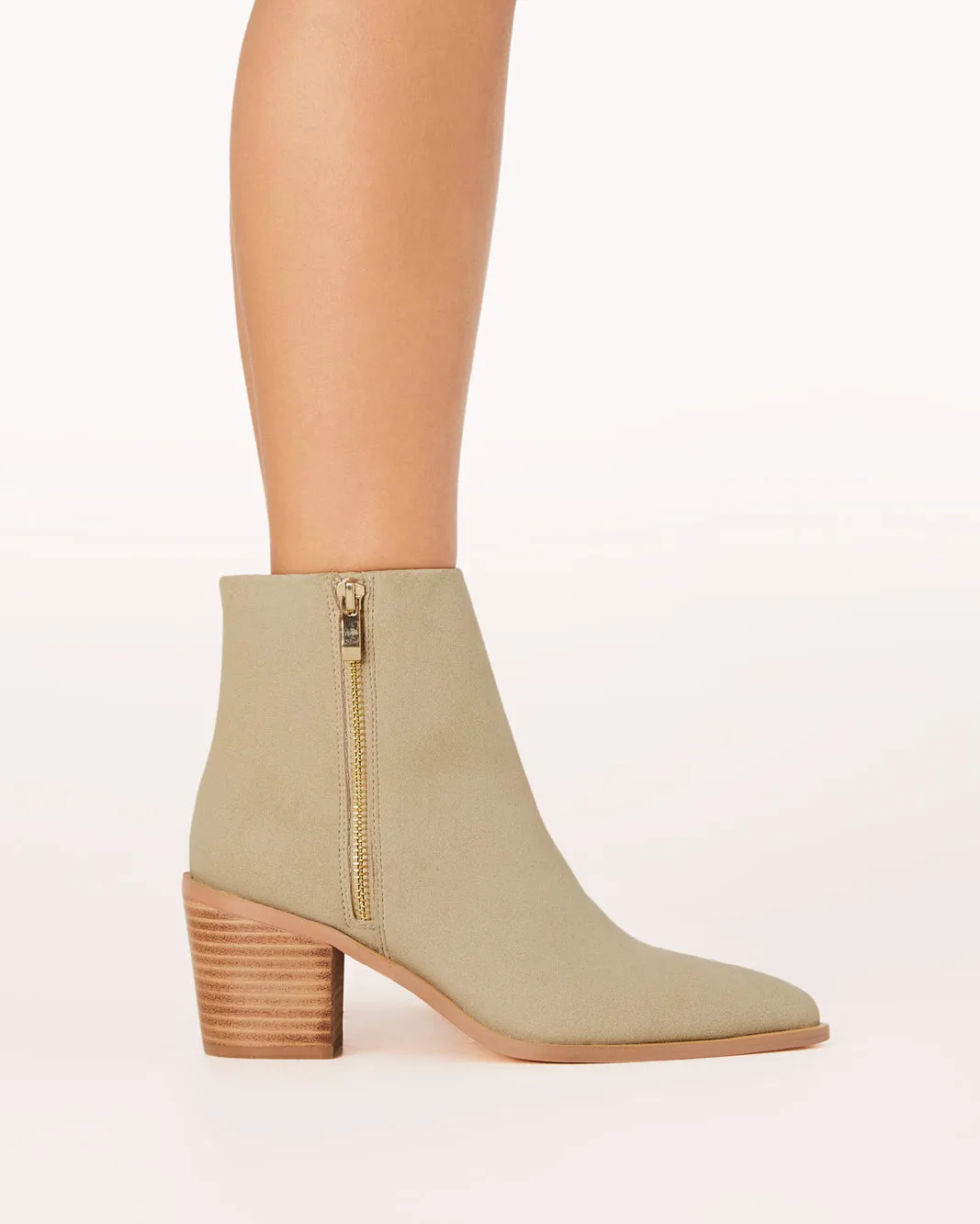 DARBIN - LIGHT TAUPE SUEDE