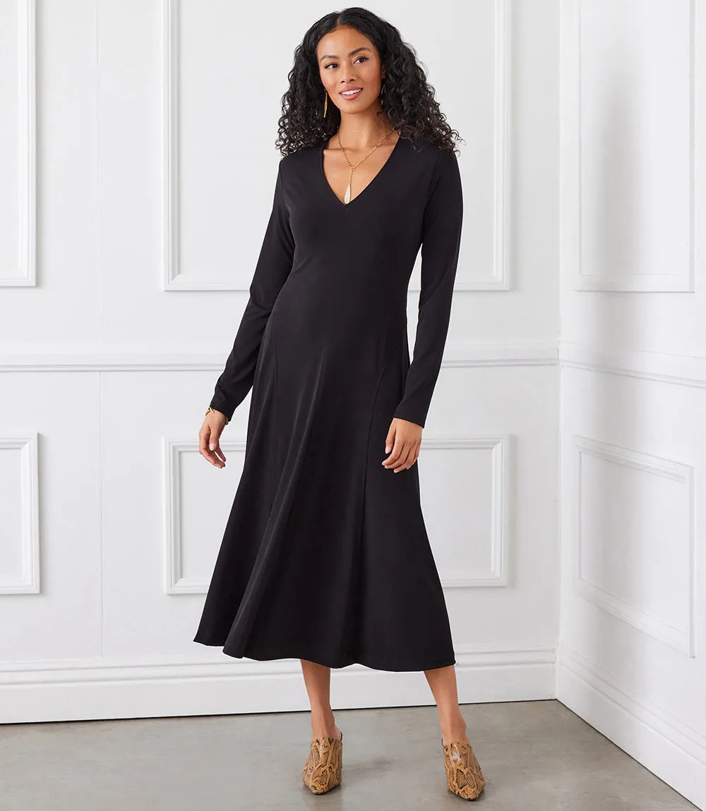 Kate V-Neck Midi Travel Dress