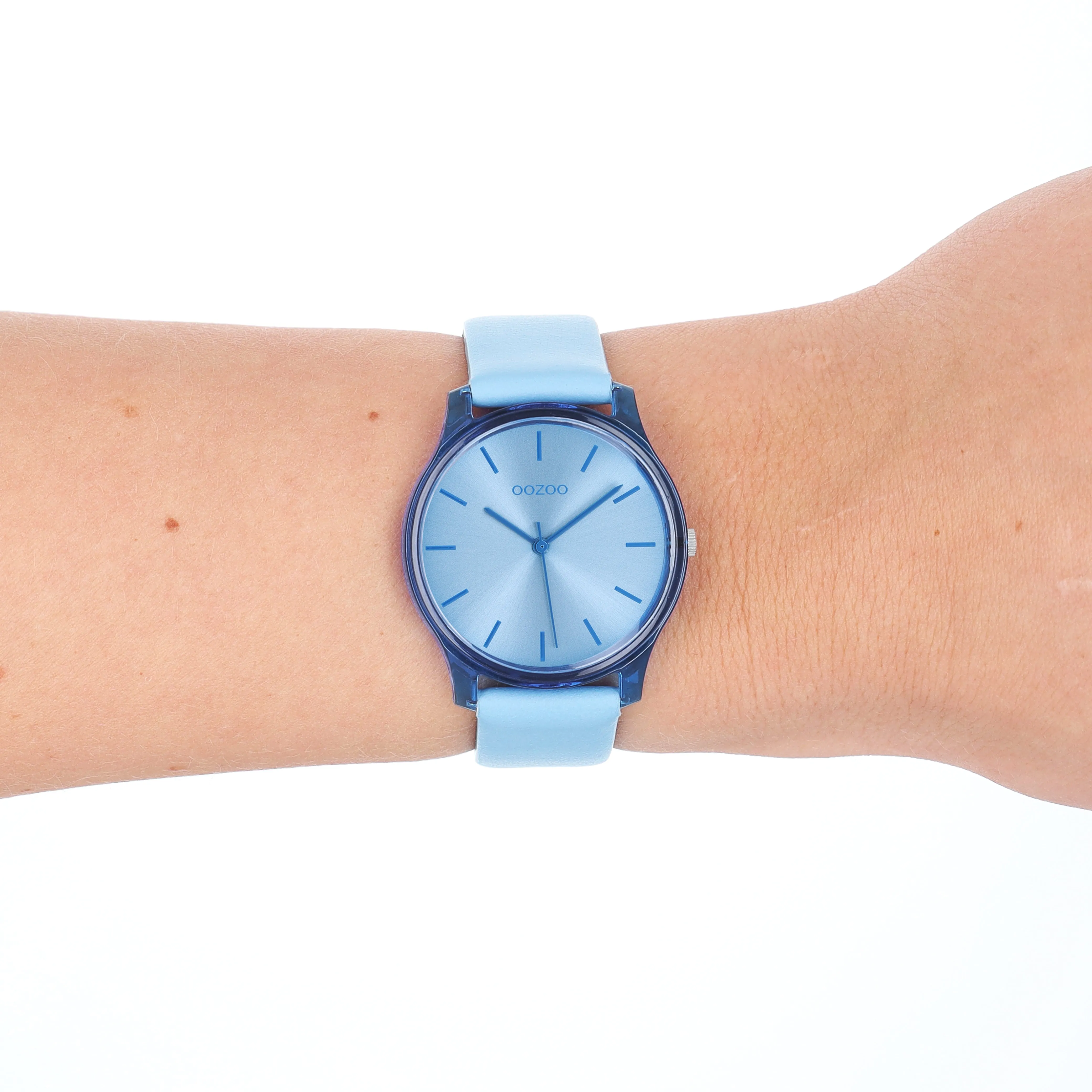 Light blue OOZOO watch with light blue leather strap - C11140