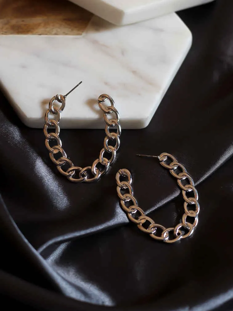 Oval Hoops